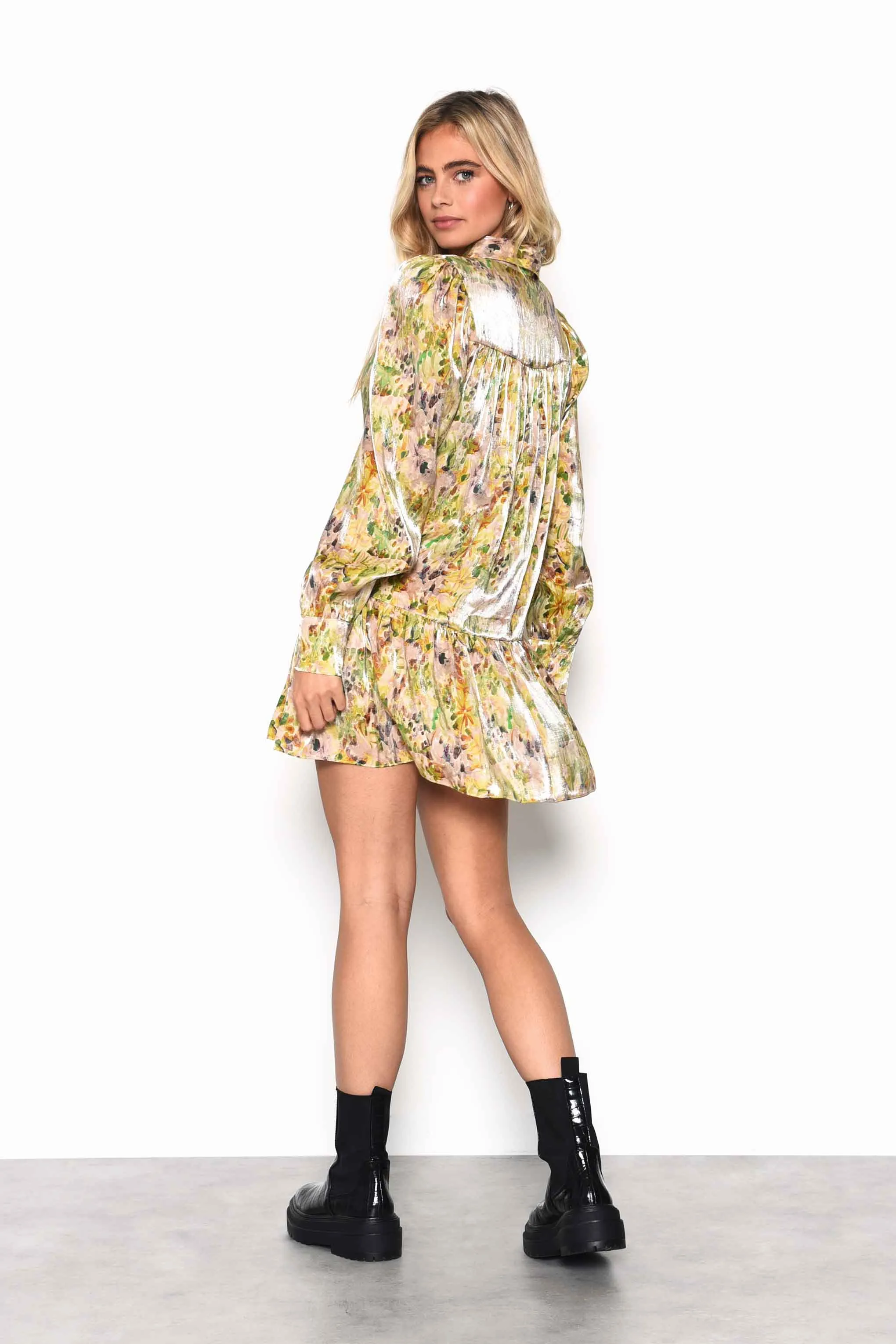 Glamorous Smudgy Floral Tiered Puff Sleeve Shirt Dress